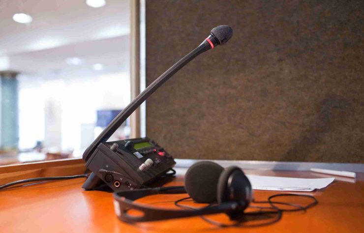 microphone-and-switchboard-used-in-providing-over-the-phone-interpreting-services-1